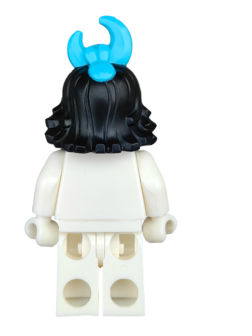 The LEGO 6374326 figure with black medium-length hair and a light blue moon hair clip makes for imaginative play. Facing away, its minifigure has a white torso and legs, ready for any adventure you create.