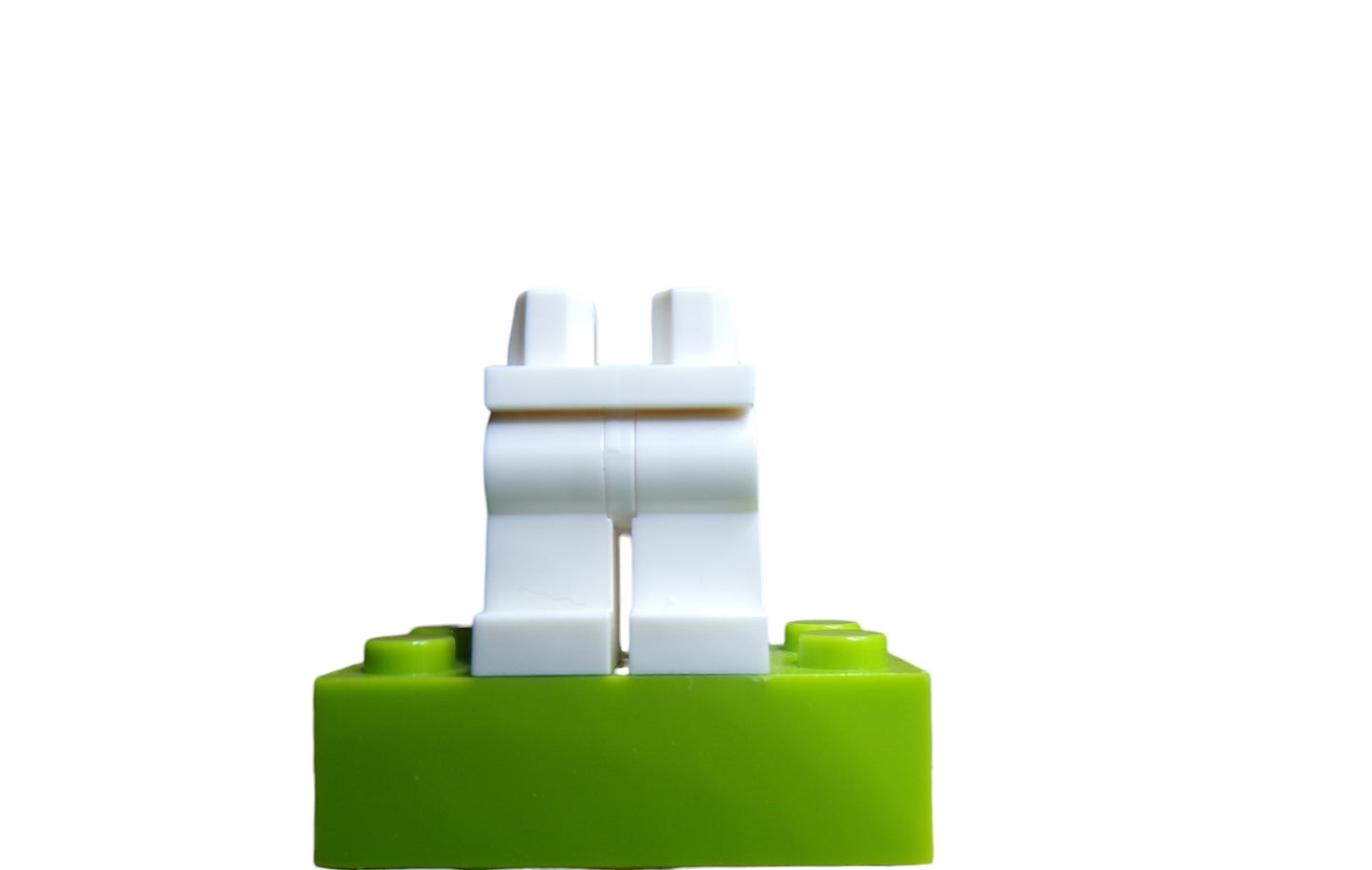 LEGO® 9327 Minifigure Legs, White - UB1061
