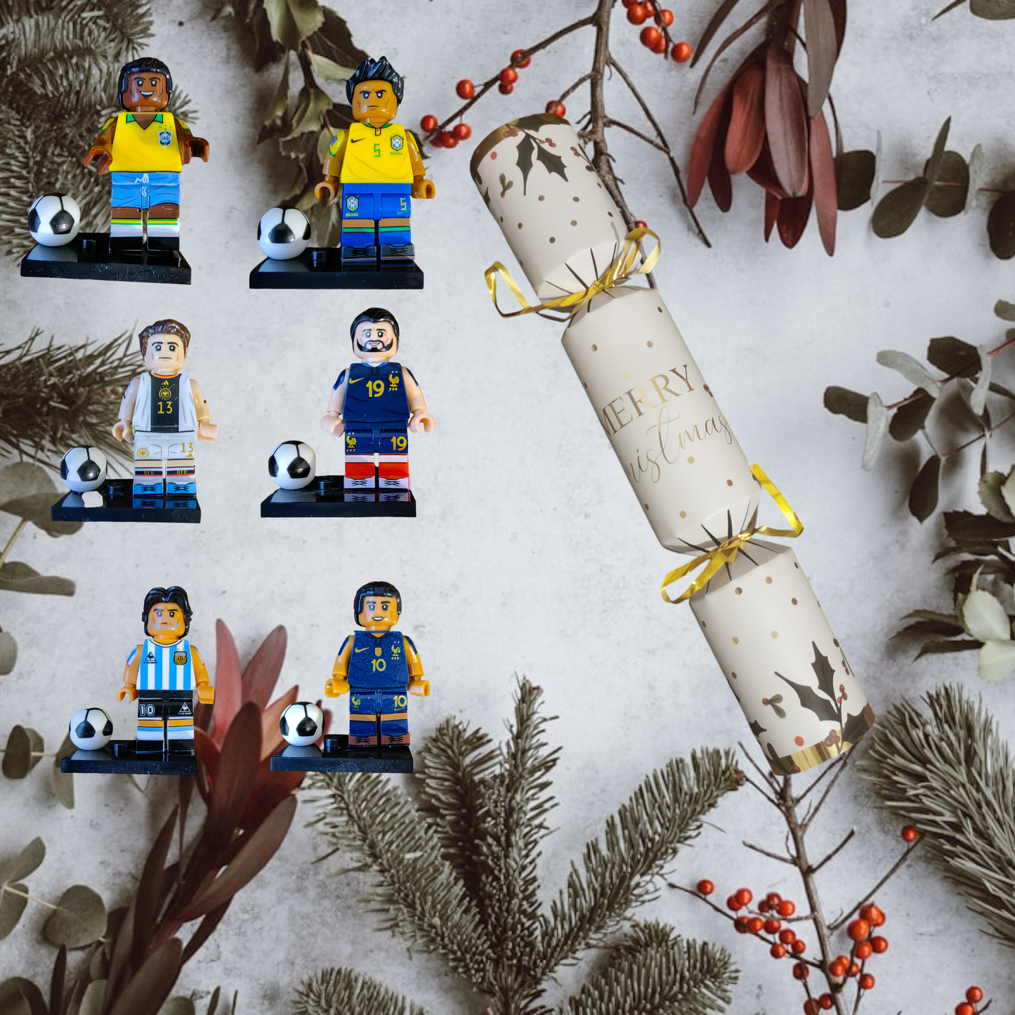 6 Deluxe Christmas Crackers with Football Minifigures