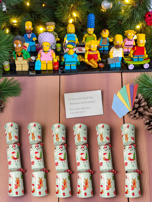 Christmas Crackers with the Simpsons Minifig theme pack of 6 Random Figures with SNAPS!